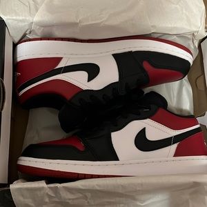 Air Jordan 1 Low (gs) FOR SALE !